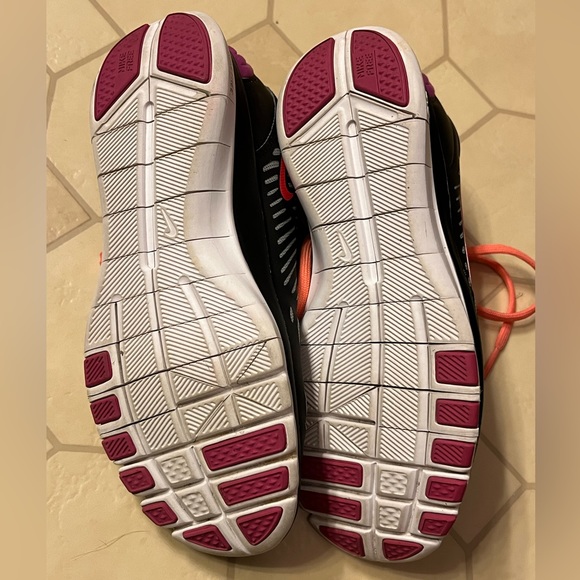 Nike Free Balanza Women’s Running Shoes Size 5 - Picture 5 of 10